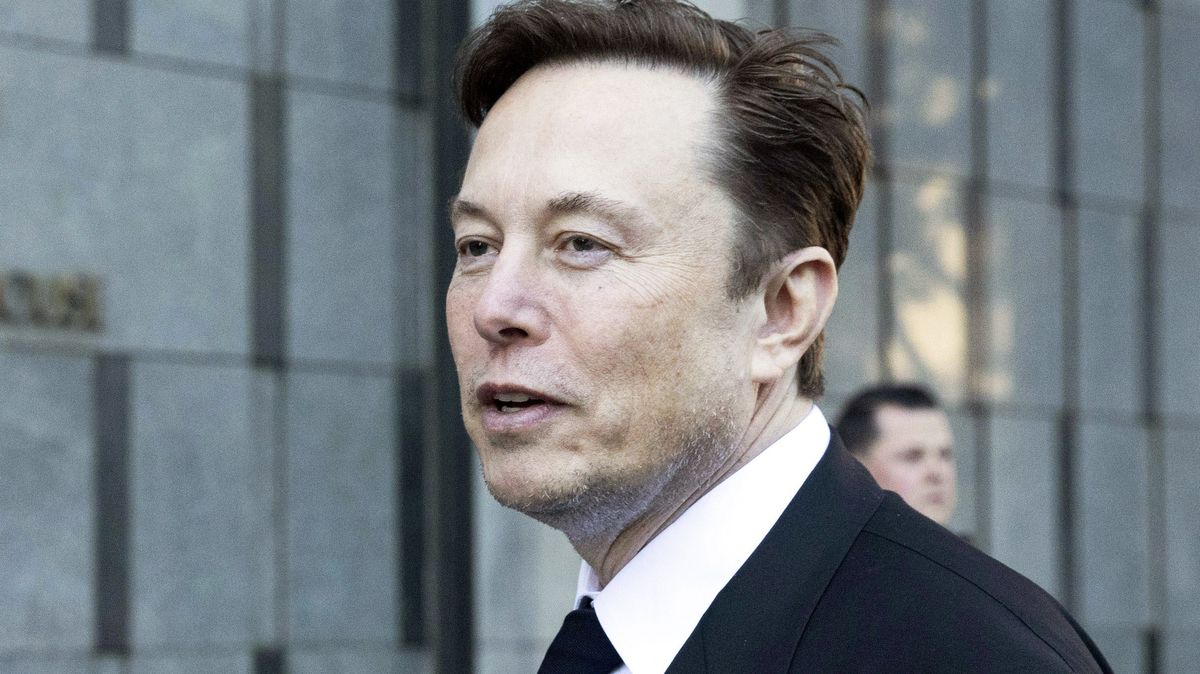 Musk je znovu nejbohatším člověkem na světě, uvádí Bloomberg